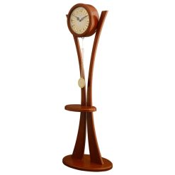 ساعت مدرن ایستاده